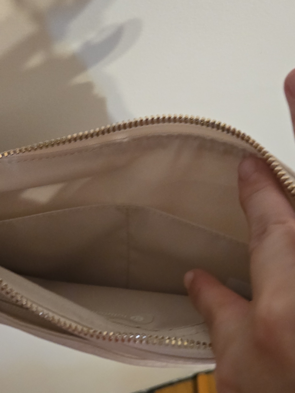 Lululemon City Essentials Small Shoulder Bag - Picture 5 of 5